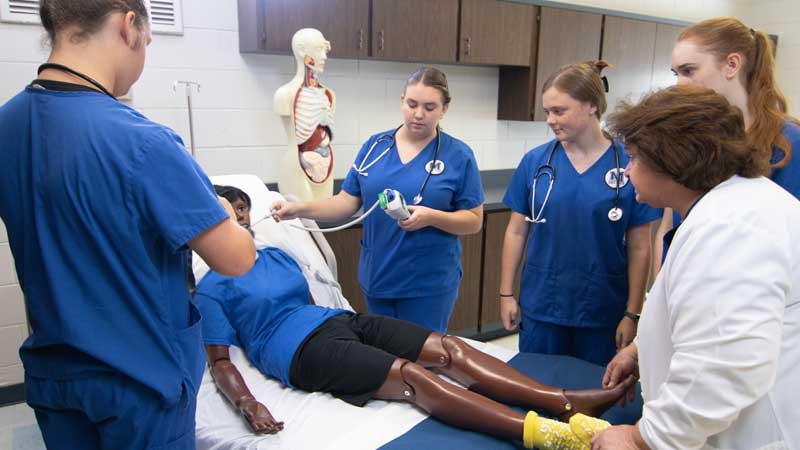Local Medical Academies Preparing Students for Health Careers